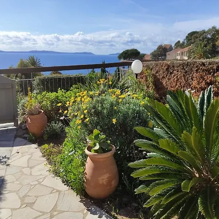 Vue A Couper Le Souffle Sur La Mediterranee * Le Rayol-Canadel-sur-Mer