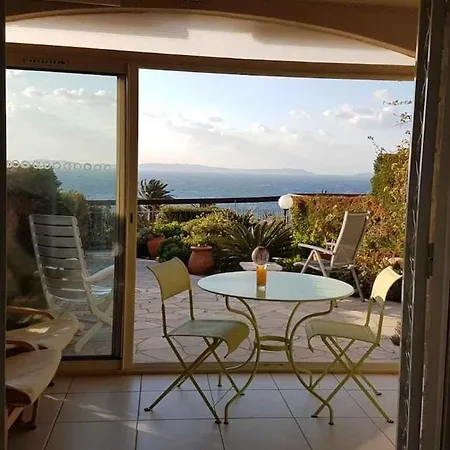 Vue A Couper Le Souffle Sur La Mediterranee 公寓 Le Rayol-Canadel-sur-Mer