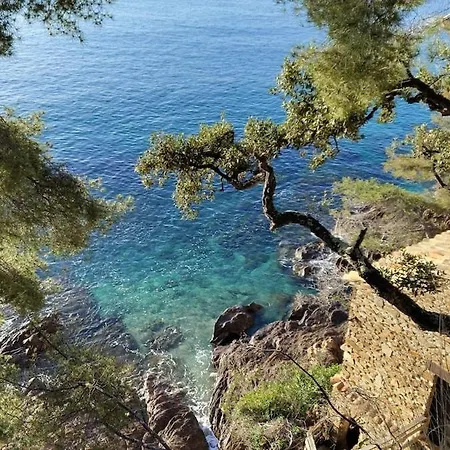 Vue A Couper Le Souffle Sur La Mediterranee *